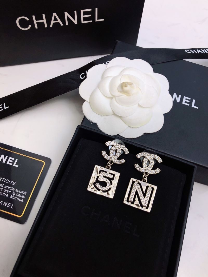 Ch**el earrings